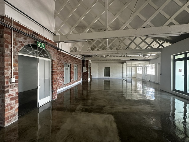 To Let Commercial Property for Rent in Woodstock Western Cape